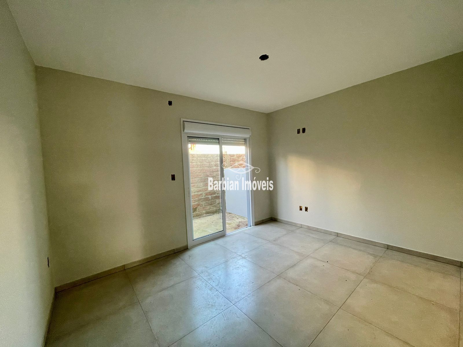 Casa à venda com 2 quartos, 67m² - Foto 5