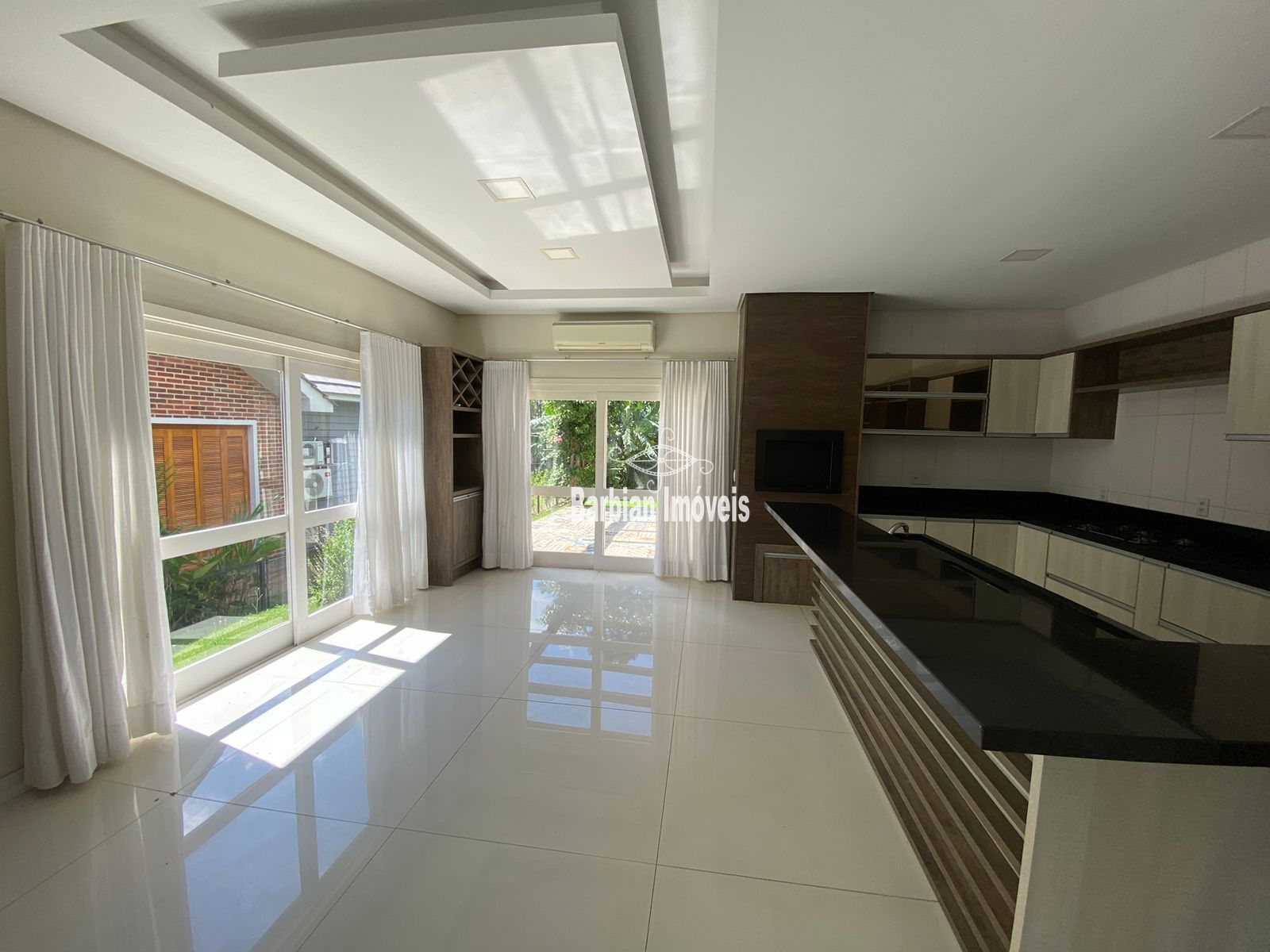 Casa, 3 quartos, 200 m² - Foto 4