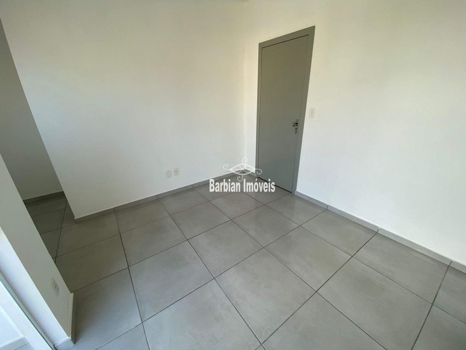 Apartamento à venda com 2 quartos, 87m² - Foto 9