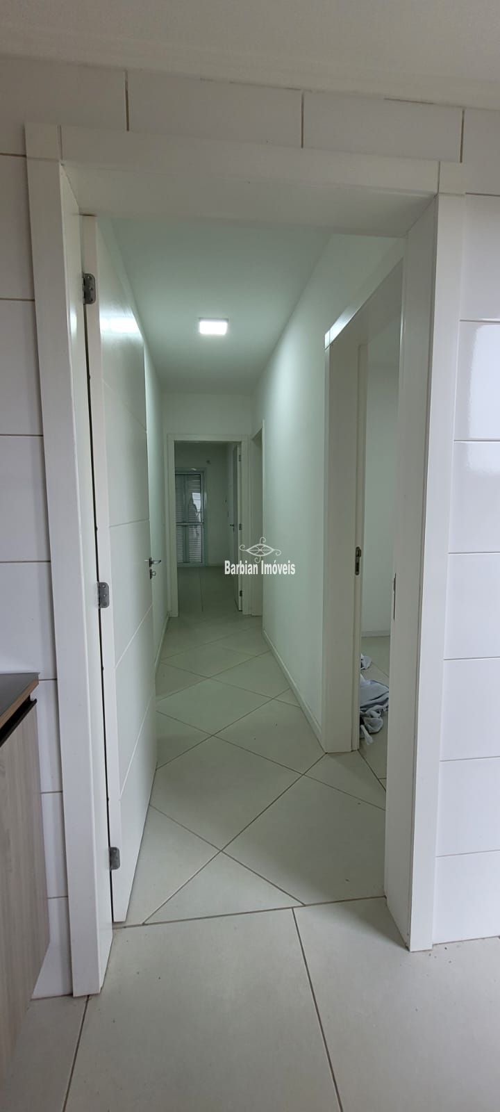 Apartamento à venda com 3 quartos, 111m² - Foto 8