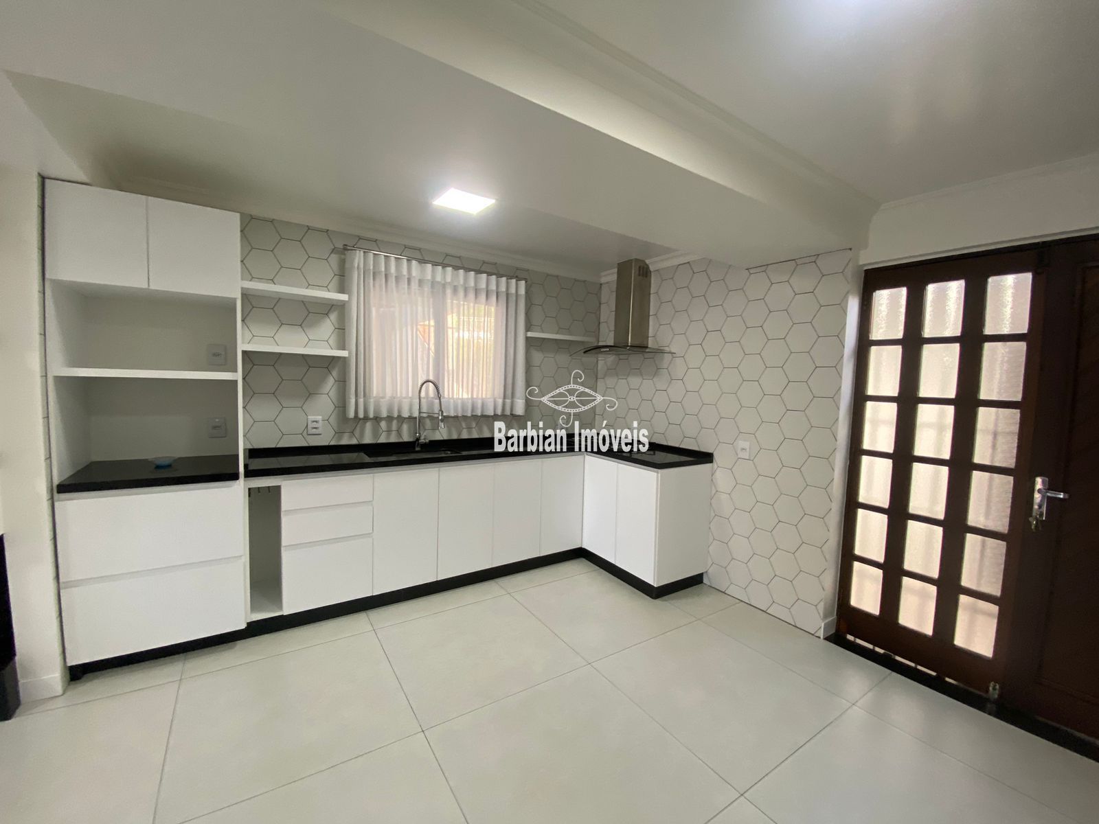 Casa à venda com 3 quartos, 279m² - Foto 12