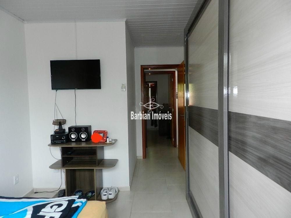 Casa à venda com 2 quartos, 63m² - Foto 9