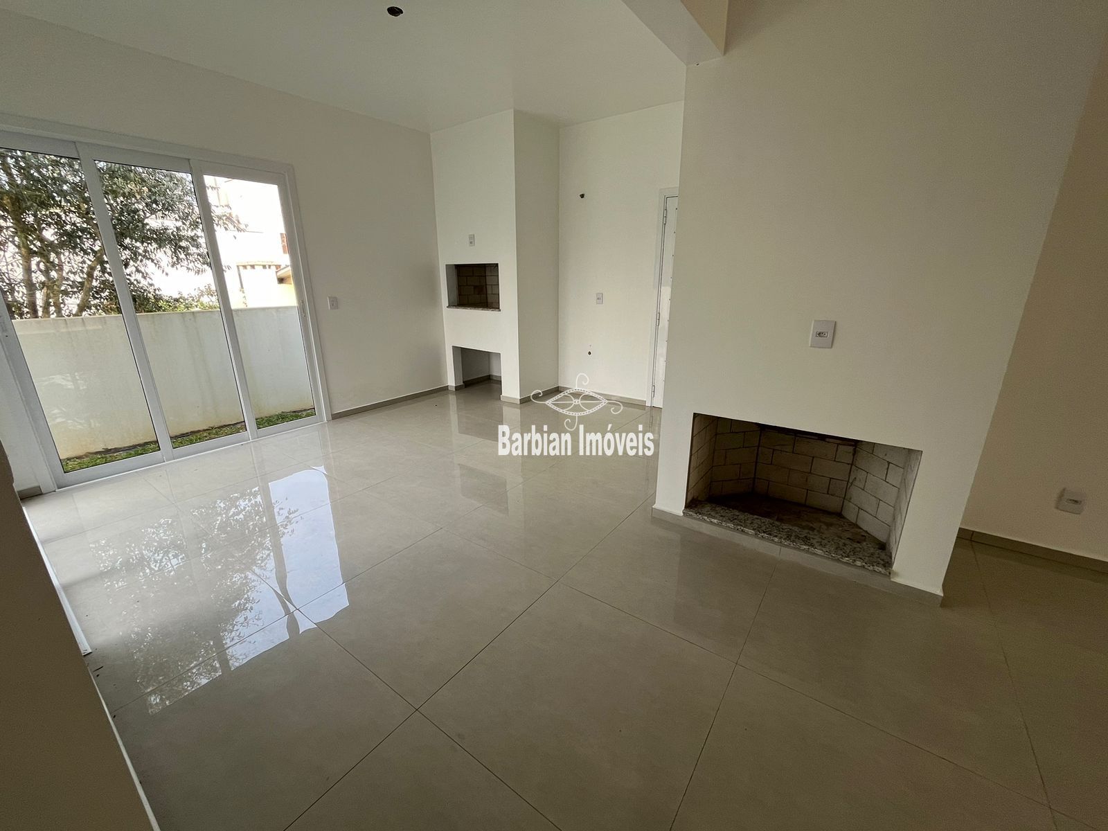 Casa à venda com 3 quartos, 165m² - Foto 9