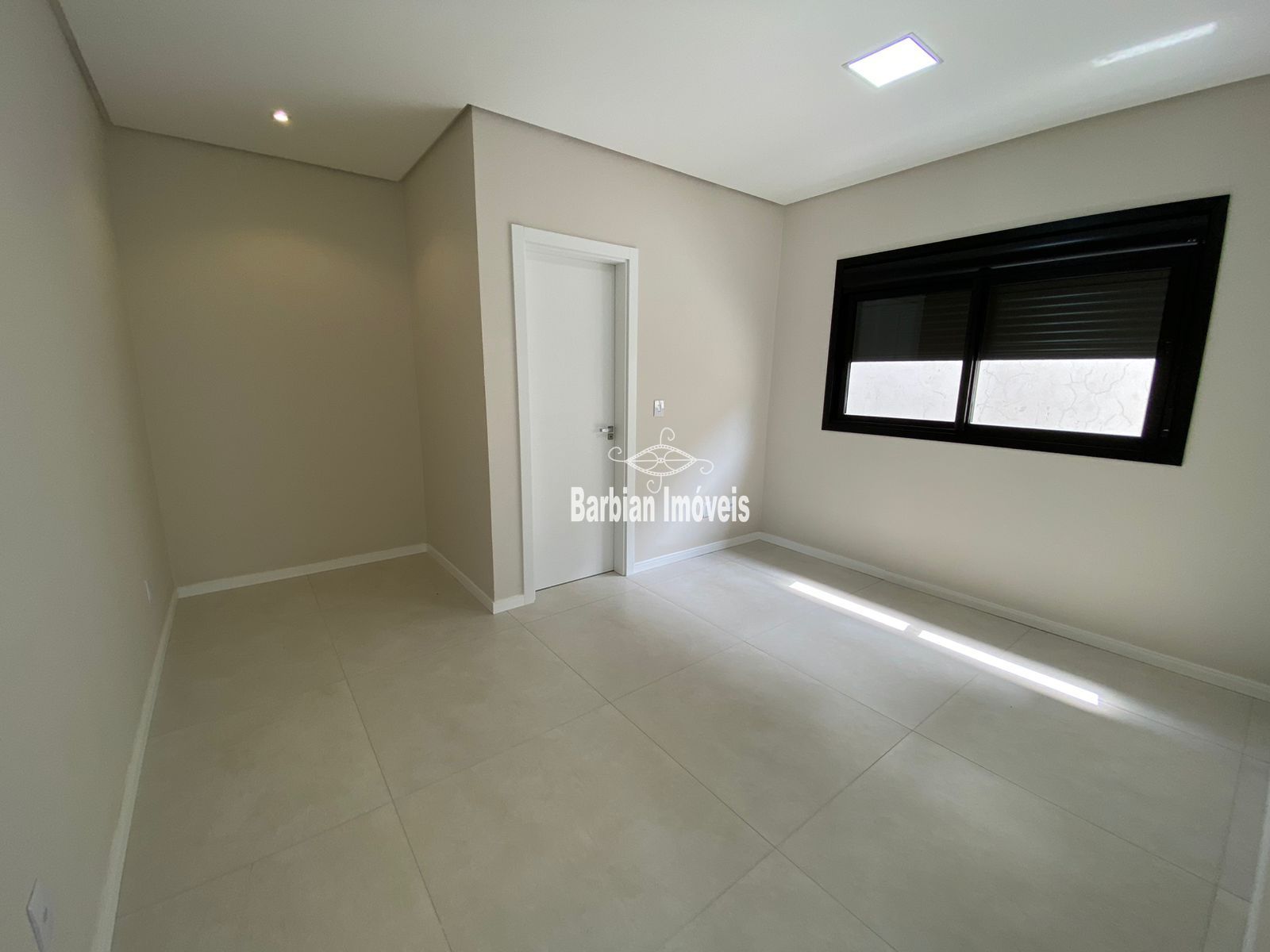 Casa à venda com 3 quartos, 163m² - Foto 13