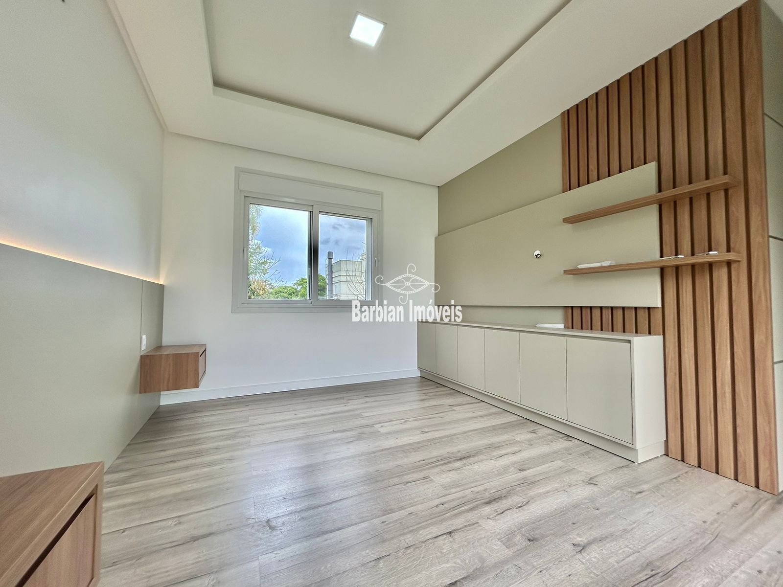 Casa à venda com 3 quartos, 227m² - Foto 13