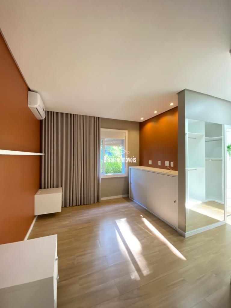 Casa à venda com 3 quartos, 218m² - Foto 15