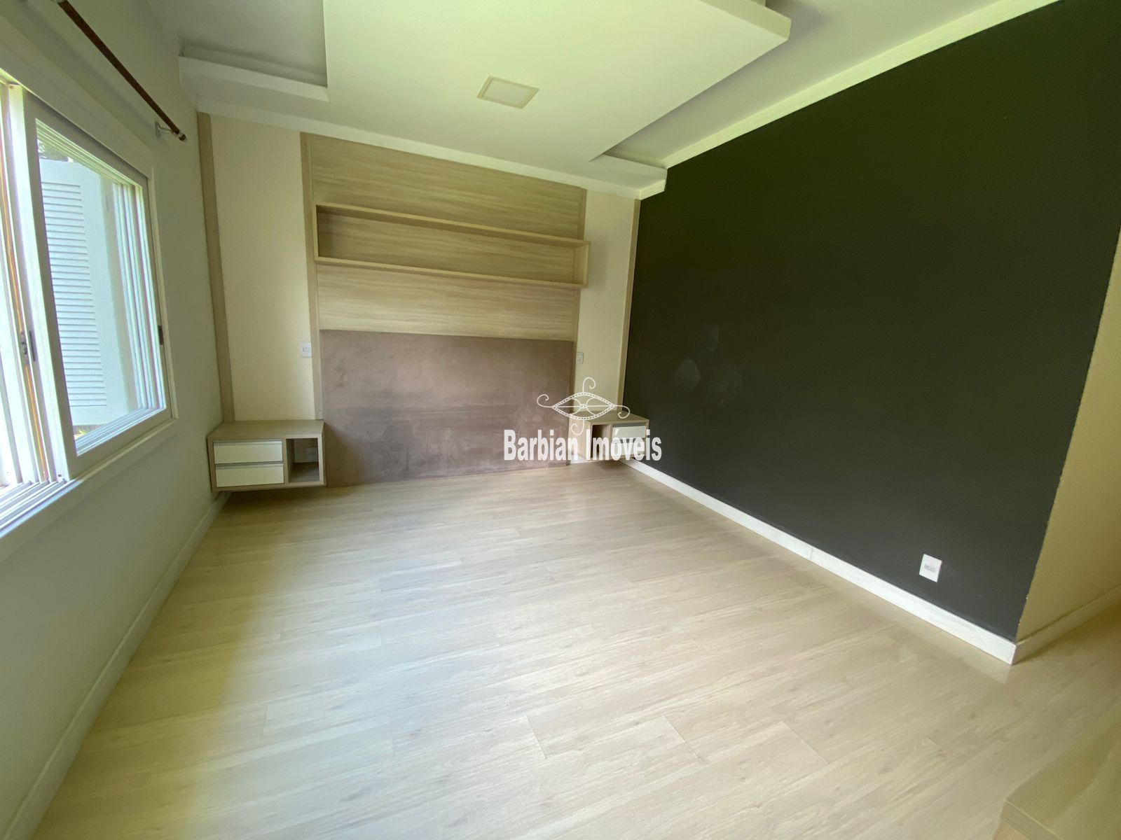 Casa à venda com 3 quartos, 200m² - Foto 14