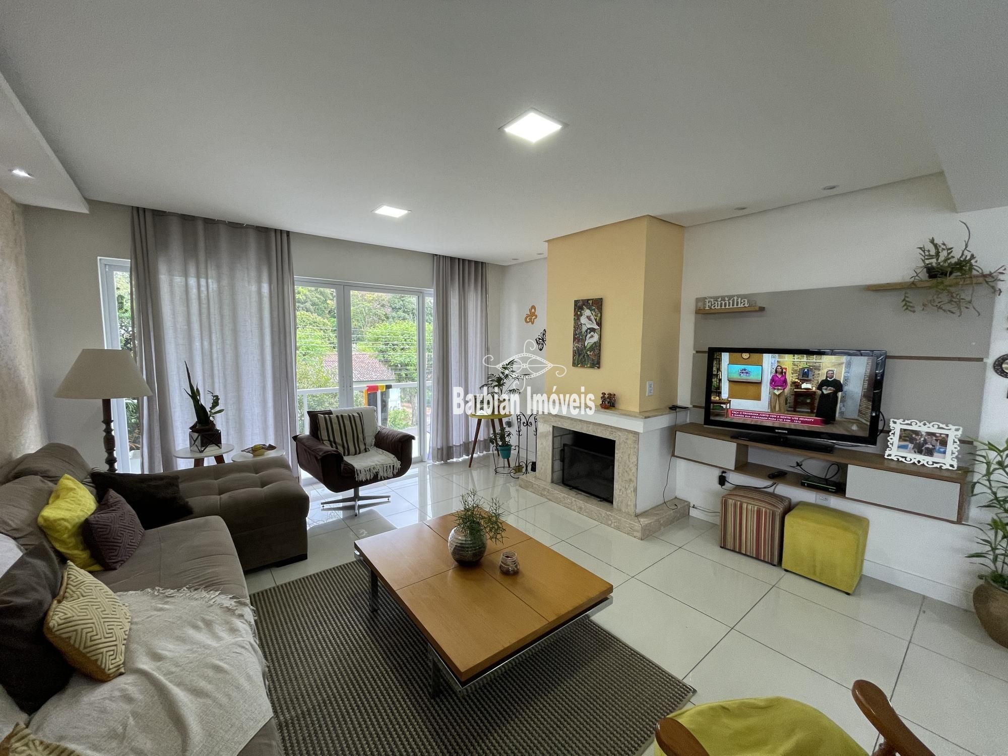 Casa à venda com 3 quartos, 202m² - Foto 3