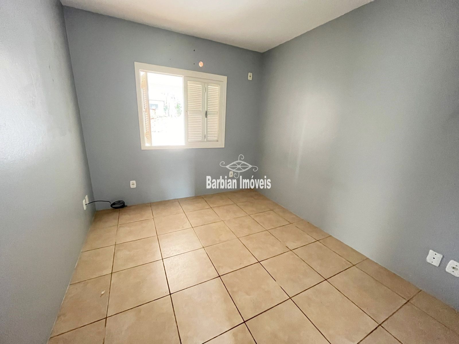 Casa à venda com 2 quartos, 62m² - Foto 6