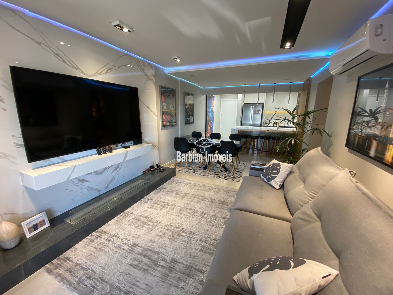 Apartamento à venda com 2 quartos, 112m² - Foto 1