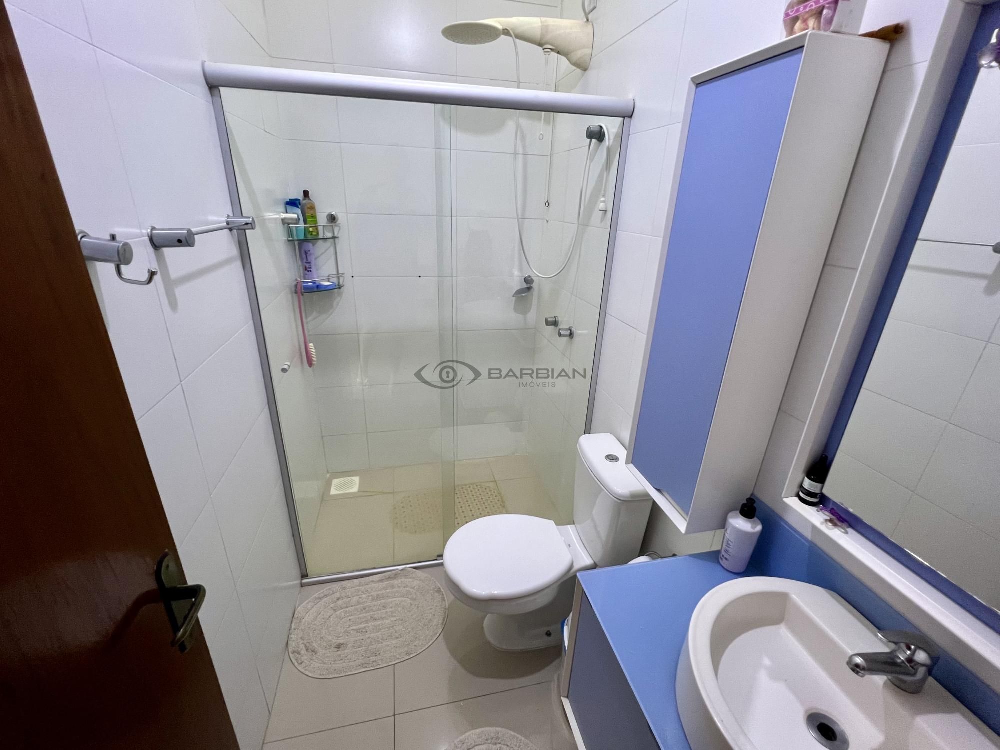 Apartamento com 3 Dormitórios à venda, 105 m² por R$ 550.000,00 Apartamento com 3 Dormitórios à venda, 105 m² por R$ 550.000,00