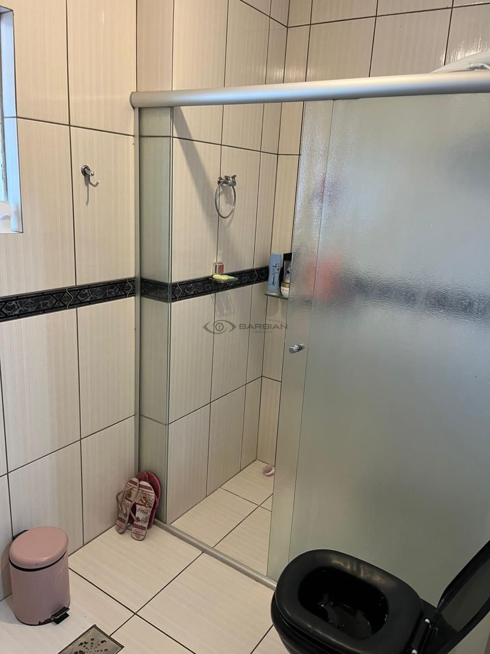 Apartamento com 2 Dormitórios à venda, 73 m² por R$ 300.000,00 Apartamento com 2 Dormitórios à venda, 73 m² por R$ 300.000,00