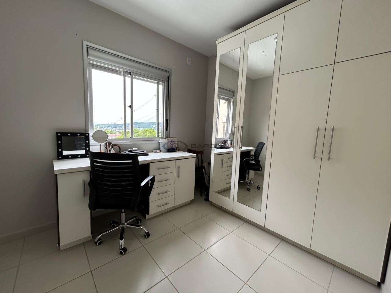 Apartamento com 2 Dormitórios à venda, 50 m² por R$ 265.000,00 Apartamento com 2 Dormitórios à venda, 50 m² por R$ 265.000,00