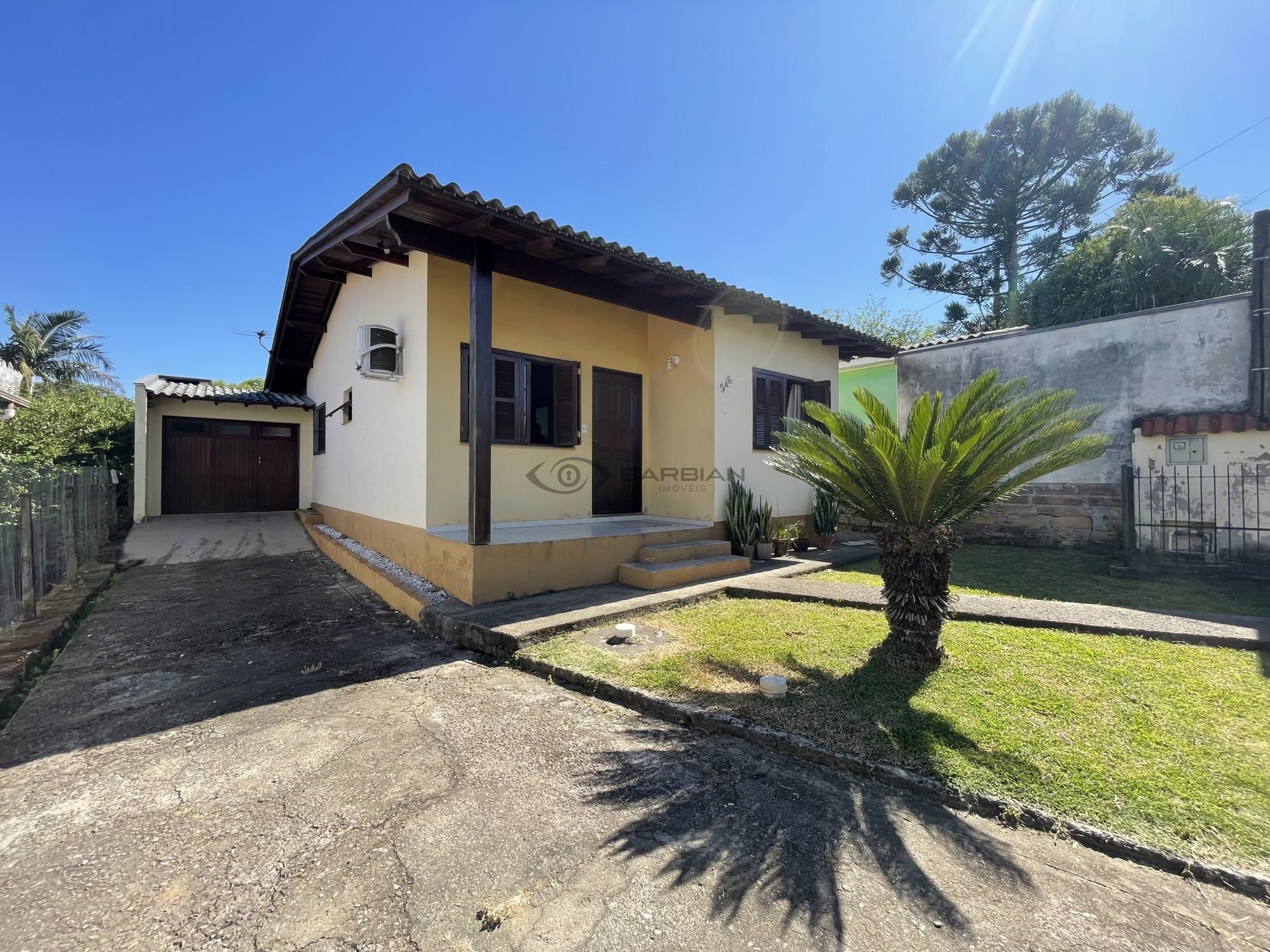 Casa à venda  no Universitário - Santa Cruz do Sul, RS. Imóveis