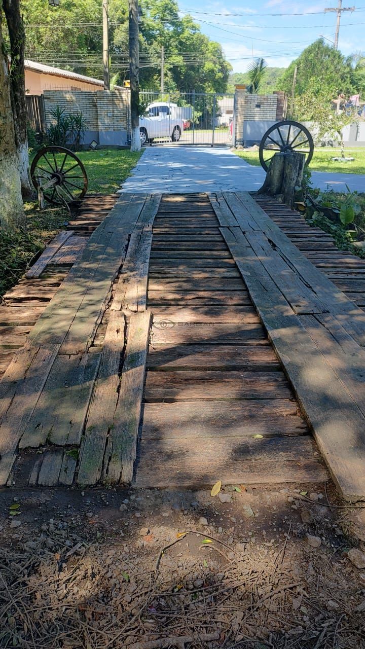 Fazenda/sítio/chácara/haras com 3 Dormitórios à venda, 3.101 m² por R$ 690.000,00 Fazenda/sítio/chácara/haras com 3 Dormitórios à venda, 3.101 m² por R$ 690.000,00