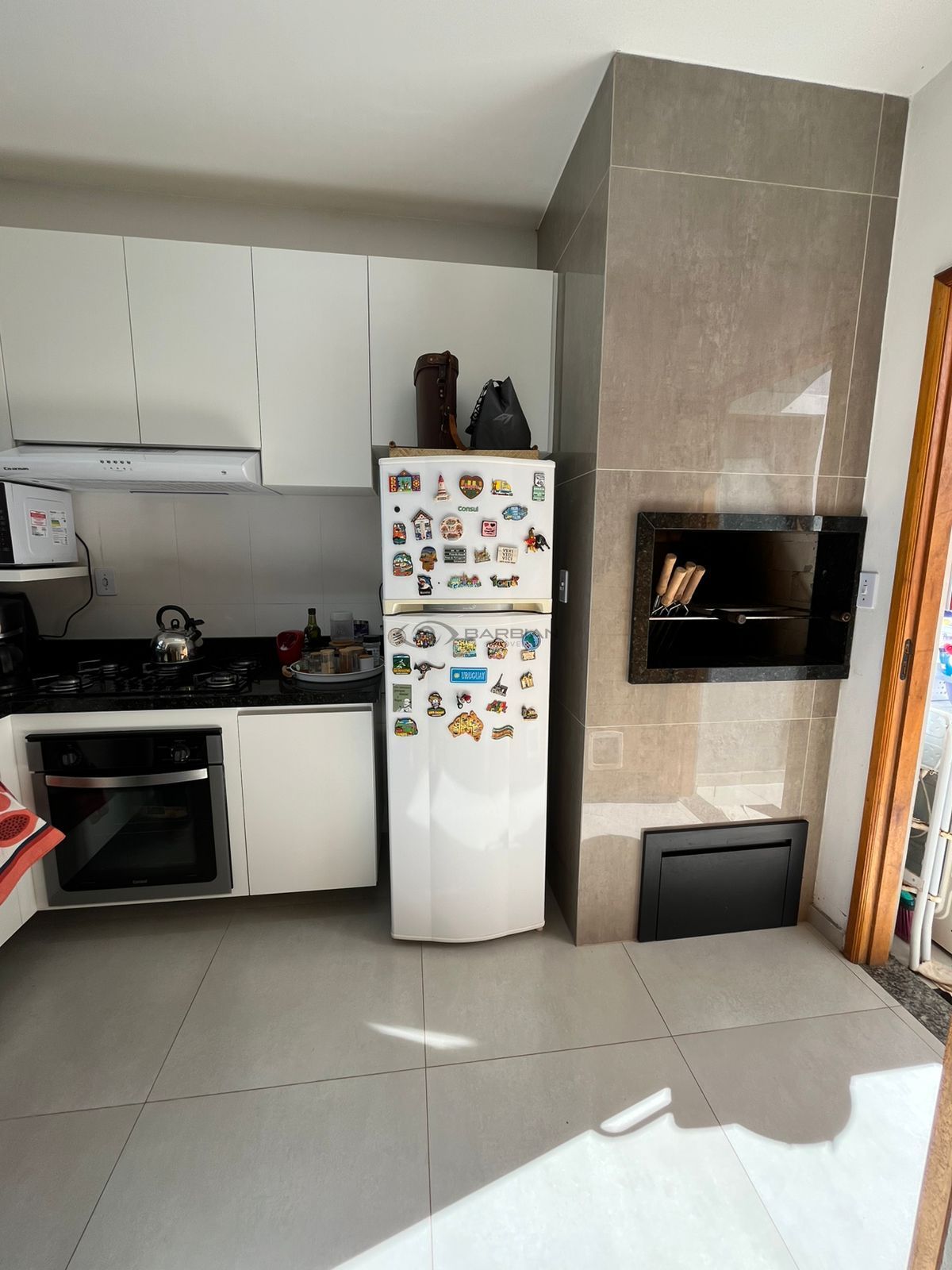 Casa com 2 Dormitórios à venda, 73 m² por R$ 315.000,00 Casa com 2 Dormitórios à venda, 73 m² por R$ 315.000,00