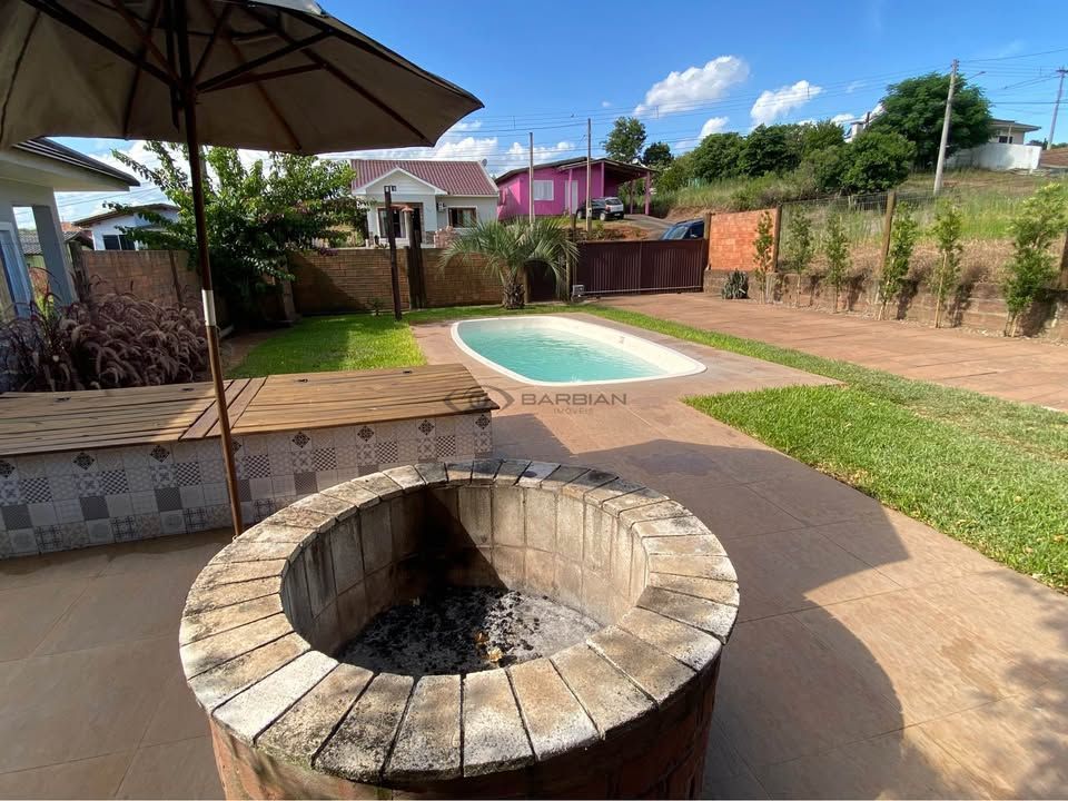 Casa à venda  no Linha Santa Cruz - Santa Cruz do Sul, RS. Imóveis