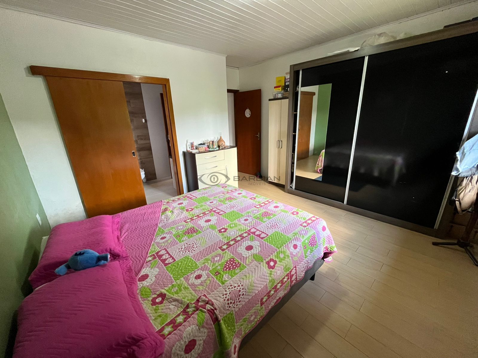 Casa com 3 Dormitórios à venda, 134 m² por R$ 480.000,00 Casa com 3 Dormitórios à venda, 134 m² por R$ 480.000,00