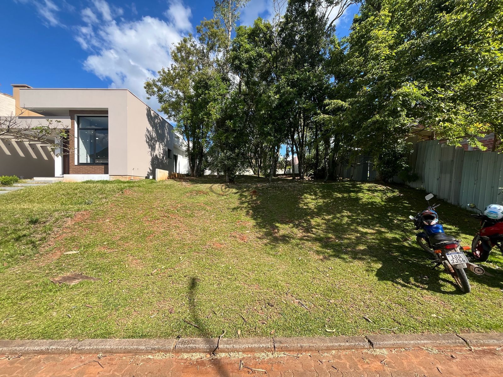 Terreno/Lote à venda  no Country - Santa Cruz do Sul, RS. Imóveis
