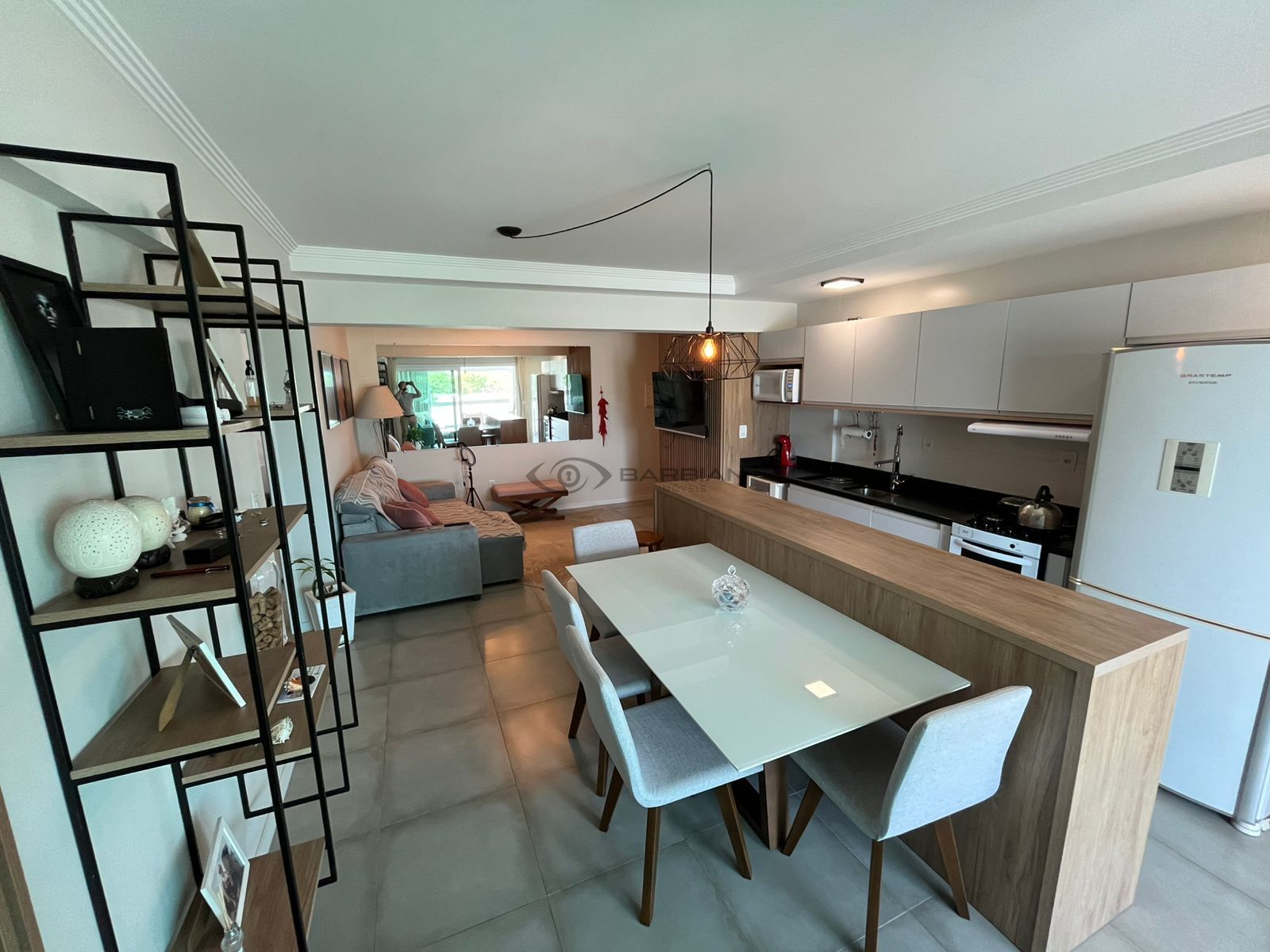 Apartamento com 2 Dormitórios à venda, 90 m² por R$ 850.000,00 Apartamento com 2 Dormitórios à venda, 90 m² por R$ 850.000,00