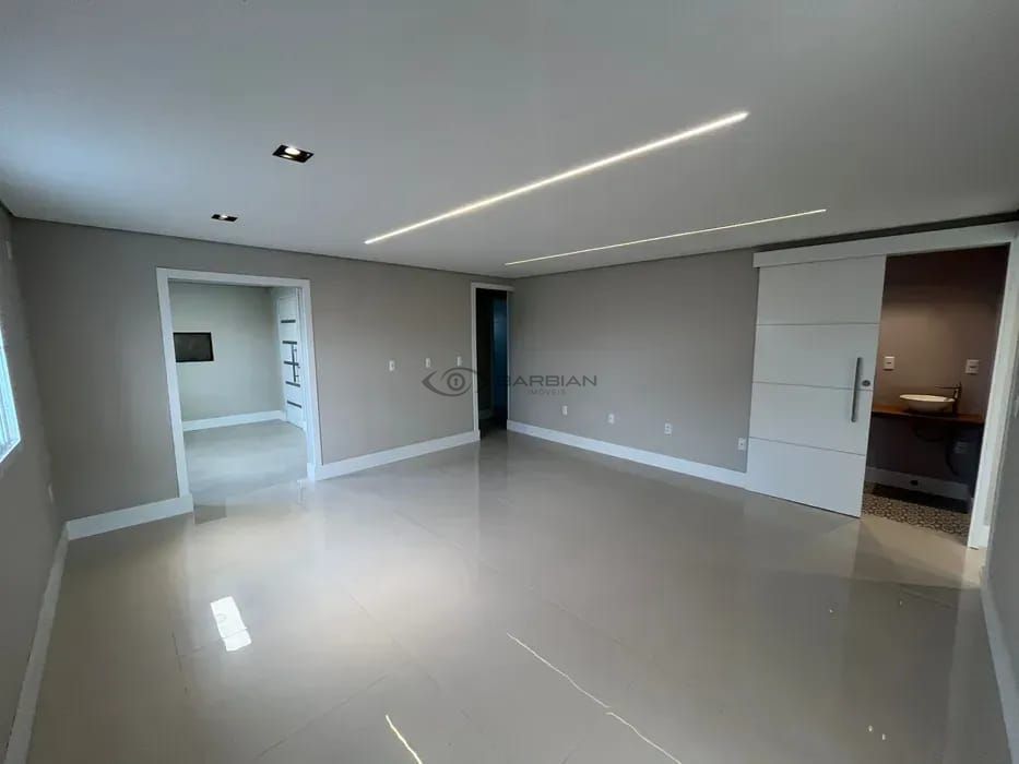 Casa à venda  no Centro - Vera Cruz, RS. Imóveis