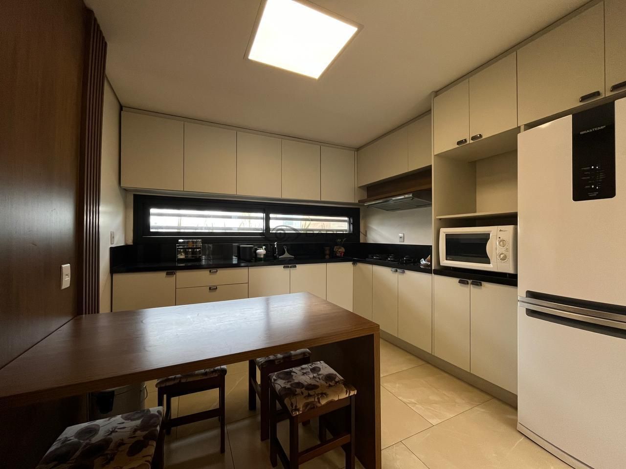 Casa com 3 Dormitórios à venda, 168 m² por R$ 1.390.000,00 Casa com 3 Dormitórios à venda, 168 m² por R$ 1.390.000,00