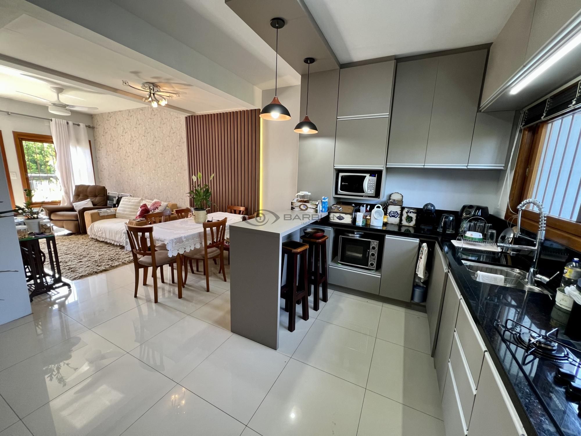 Apartamento com 3 Dormitórios à venda, 105 m² por R$ 550.000,00 Apartamento com 3 Dormitórios à venda, 105 m² por R$ 550.000,00