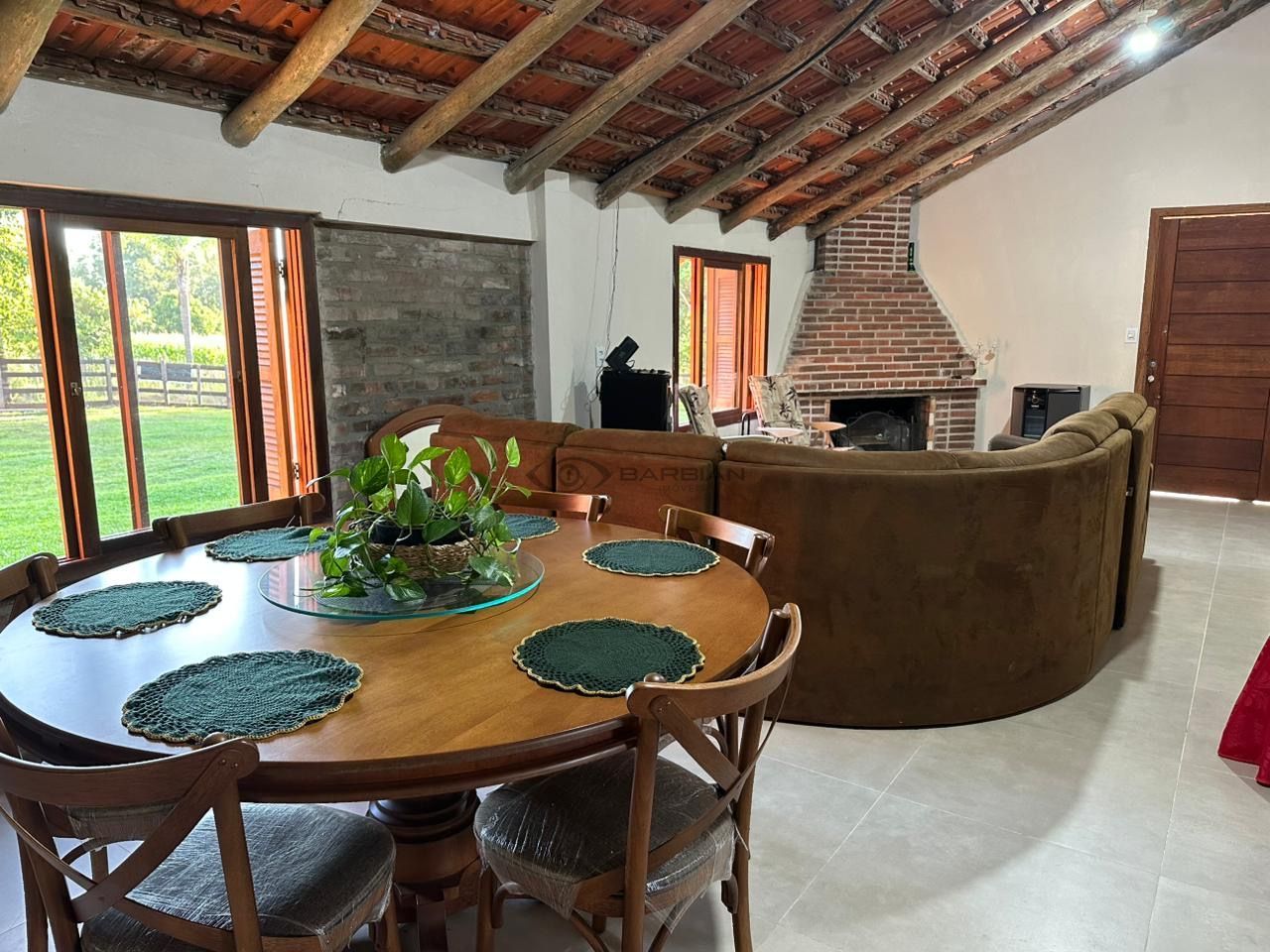 Fazenda/sítio/chácara/haras com 3 Dormitórios à venda, 100 m² por R$ 890.000,00 Fazenda/sítio/chácara/haras com 3 Dormitórios à venda, 100 m² por R$ 890.000,00