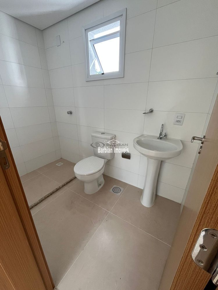 Apartamento com 2 Dormitórios à venda, 66 m² por R$ 350.000,00 Apartamento com 2 Dormitórios à venda, 66 m² por R$ 350.000,00