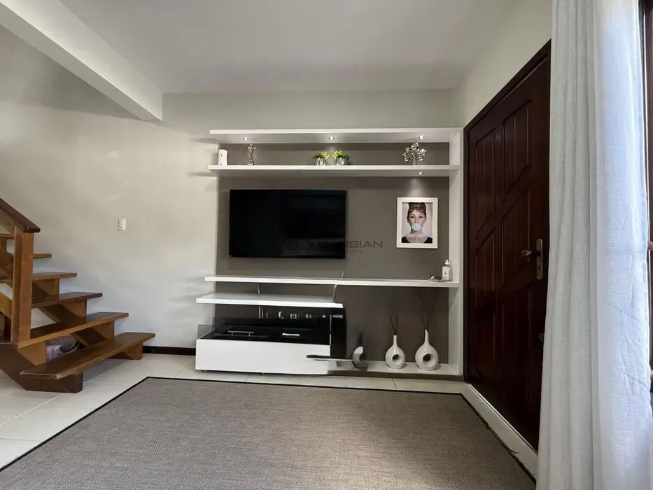 Apartamento com 2 Dormitórios à venda, 82 m² por R$ 430.000,00 Apartamento com 2 Dormitórios à venda, 82 m² por R$ 430.000,00