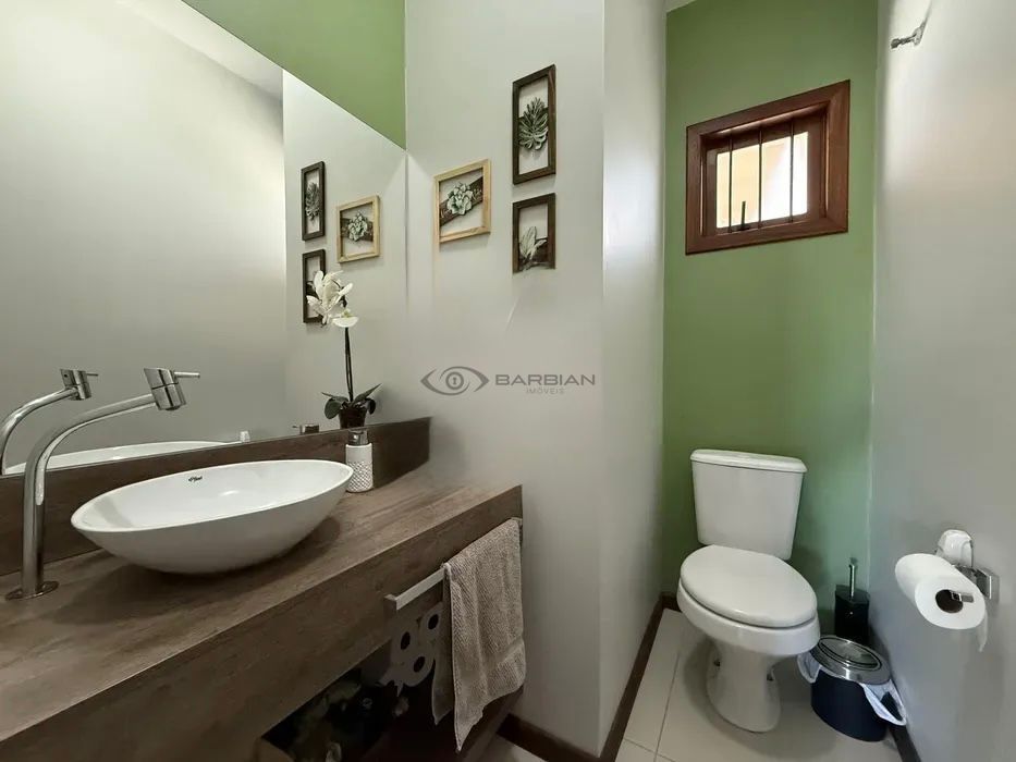 Apartamento com 2 Dormitórios à venda, 82 m² por R$ 430.000,00 Apartamento com 2 Dormitórios à venda, 82 m² por R$ 430.000,00