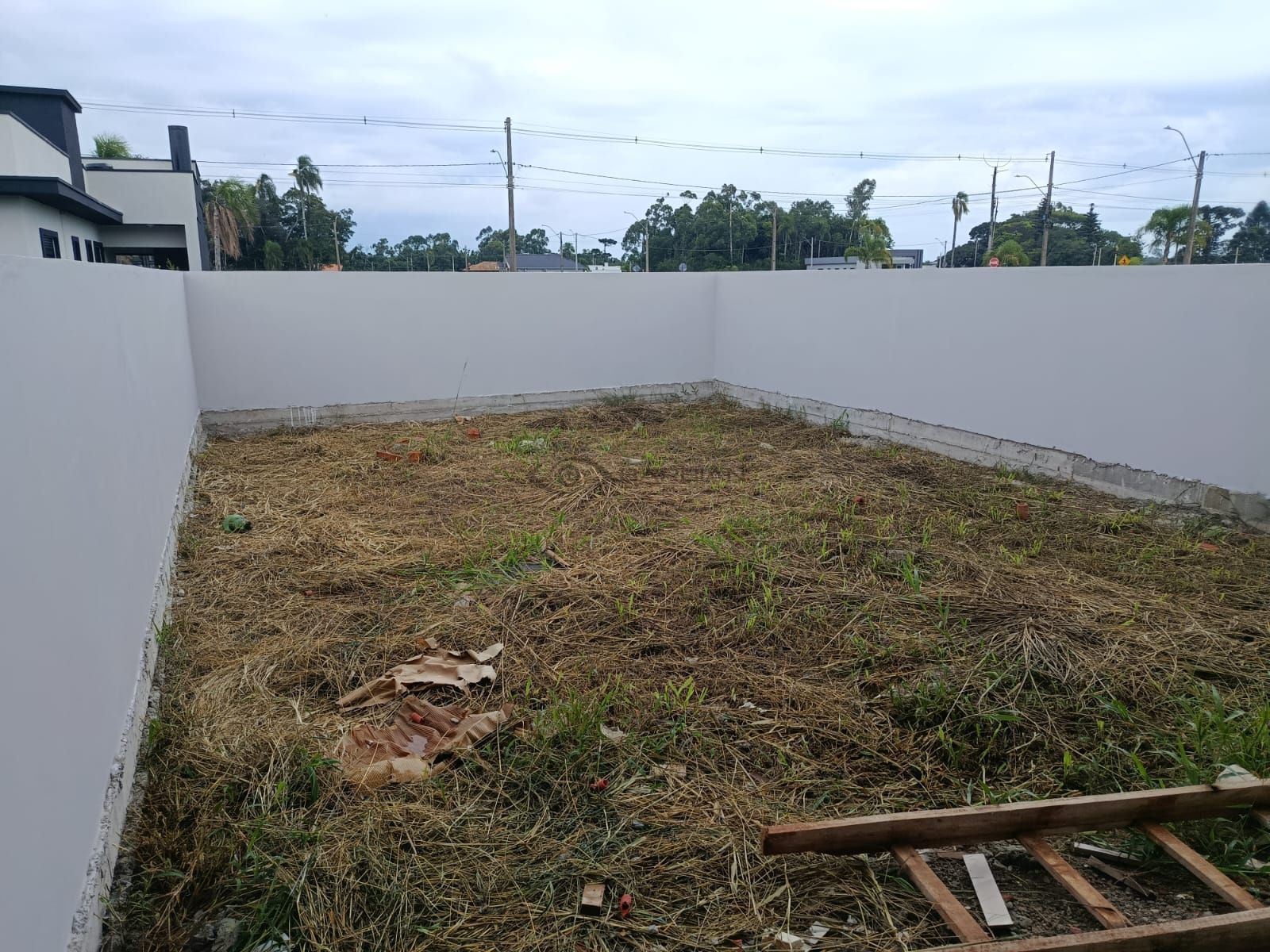 Casa com 2 Dormitórios à venda, 57 m² por R$ 350.000,00 Casa com 2 Dormitórios à venda, 57 m² por R$ 350.000,00