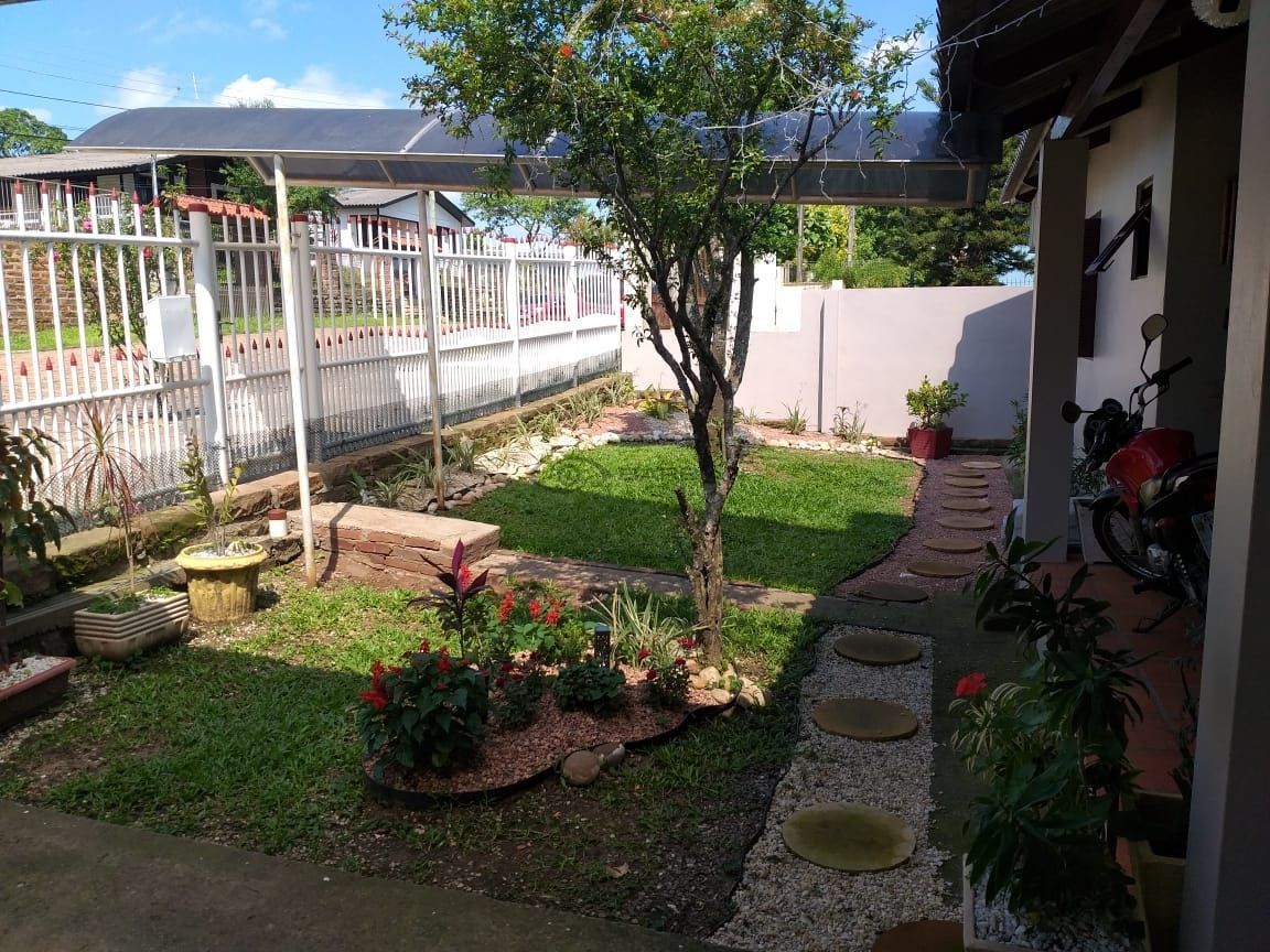 Casa com 5 Dormitórios à venda, 156 m² por R$ 550.000,00