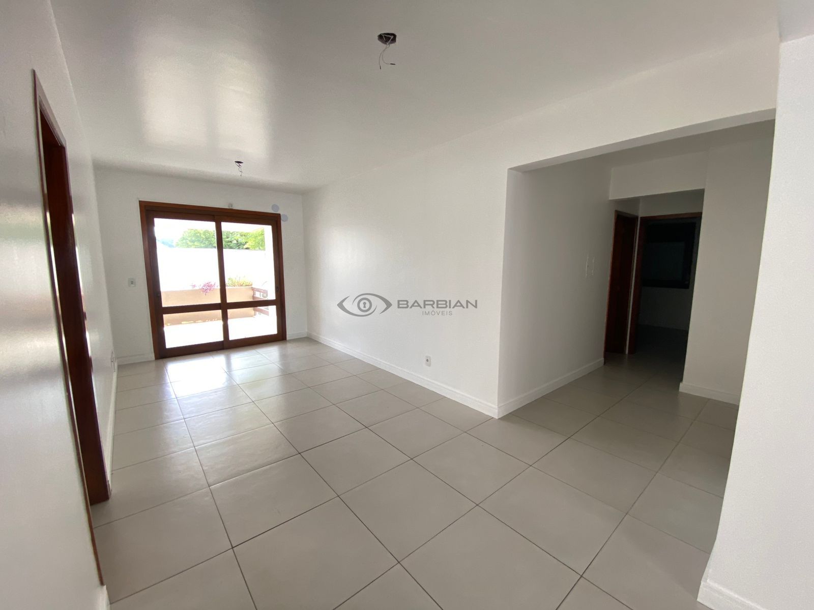 Apartamento com 4 Dormitórios à venda, 234 m² por R$ 800.000,00 Apartamento com 4 Dormitórios à venda, 234 m² por R$ 800.000,00