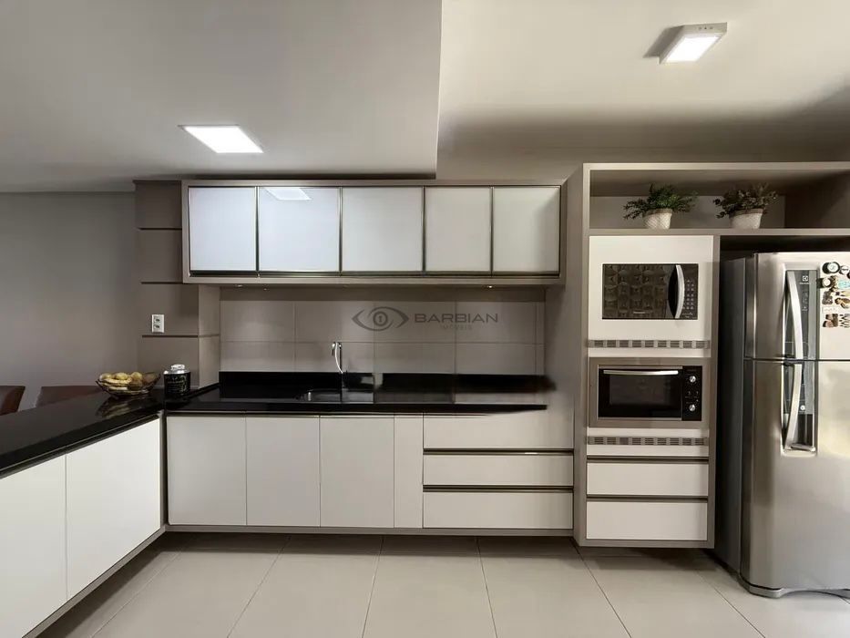 Apartamento com 2 Dormitórios à venda, 82 m² por R$ 430.000,00 Apartamento com 2 Dormitórios à venda, 82 m² por R$ 430.000,00