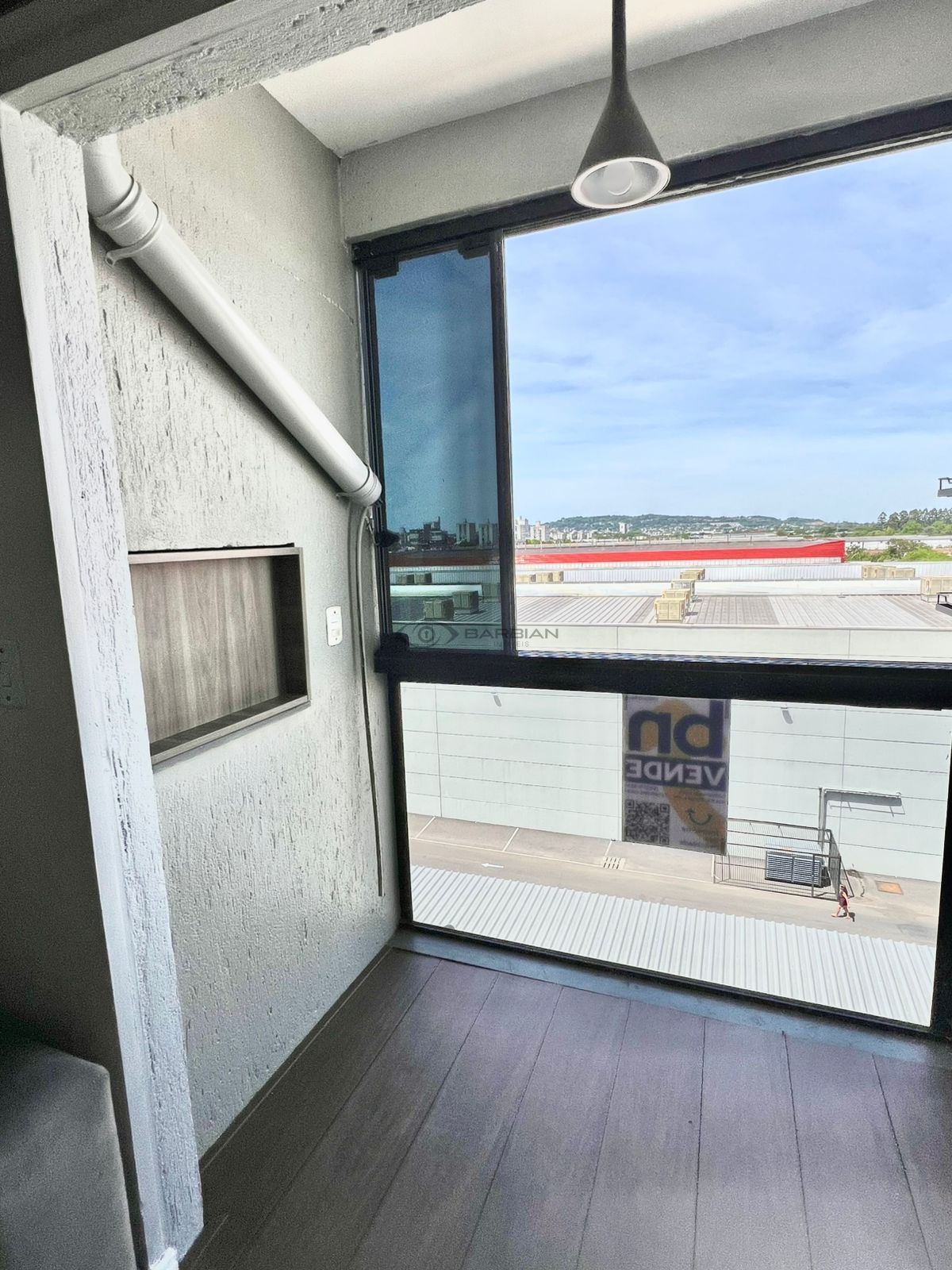 Apartamento com 2 Dormitórios à venda, 54 m² por R$ 300.000,00 Apartamento com 2 Dormitórios à venda, 54 m² por R$ 300.000,00