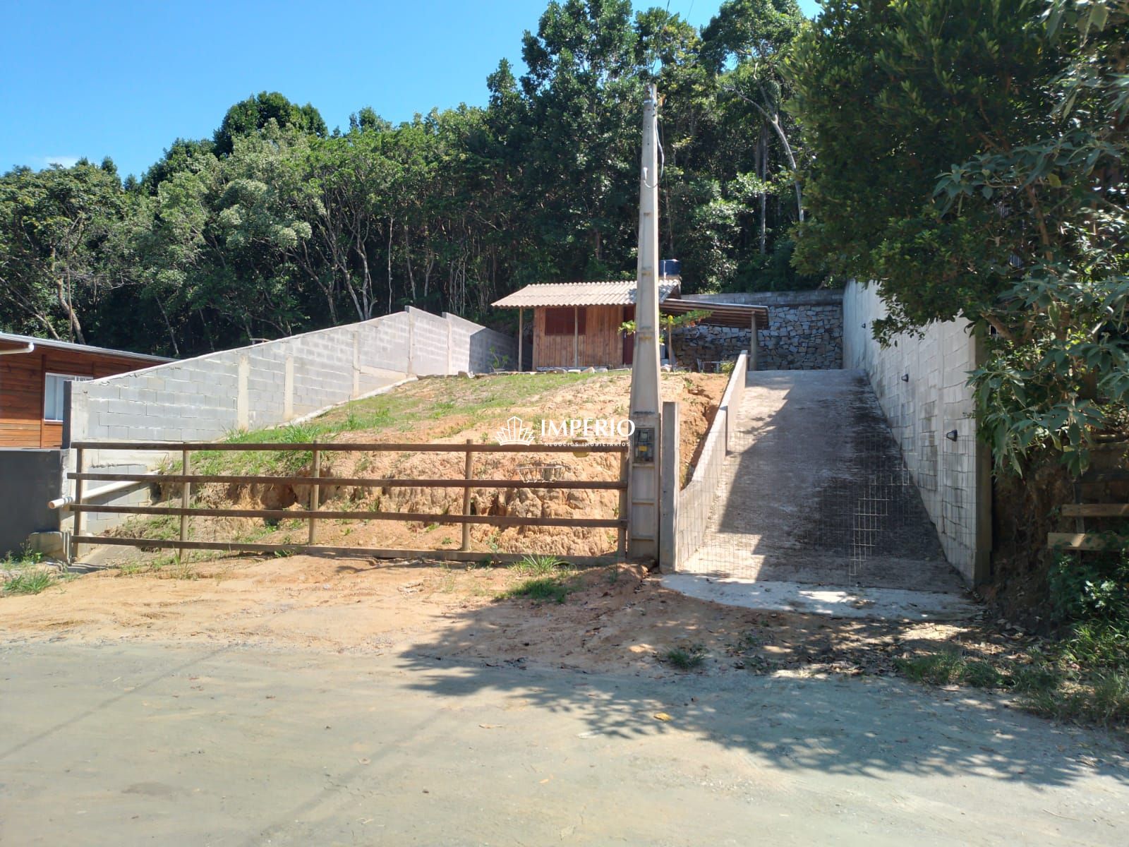 Terreno/Lote  venda  no Mariscal - Bombinhas, SC. Imveis