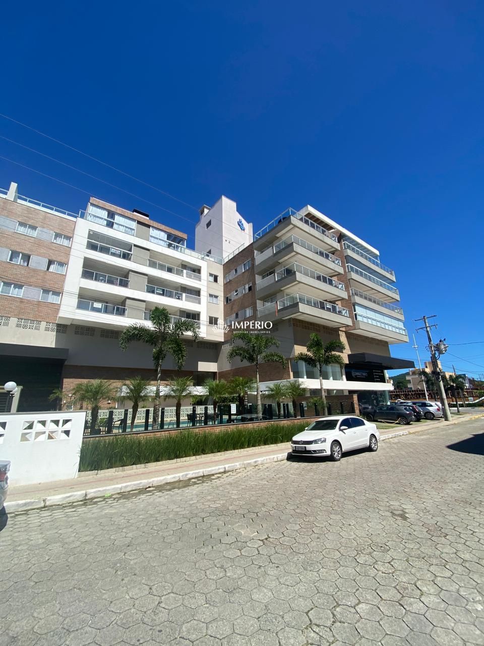 Apartamento à venda  no Bombas - Bombinhas, SC. Imóveis