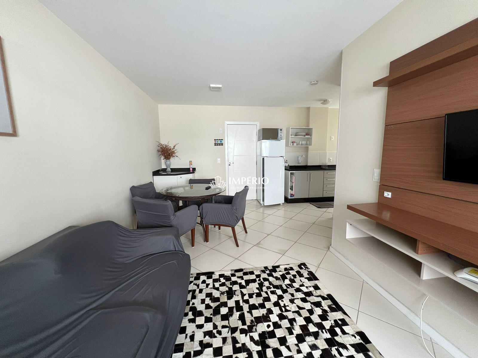 Apartamento com 2 Dormitórios à venda, 66 m² por R$ 450.000,00 Apartamento com 2 Dormitórios à venda, 66 m² por R$ 450.000,00