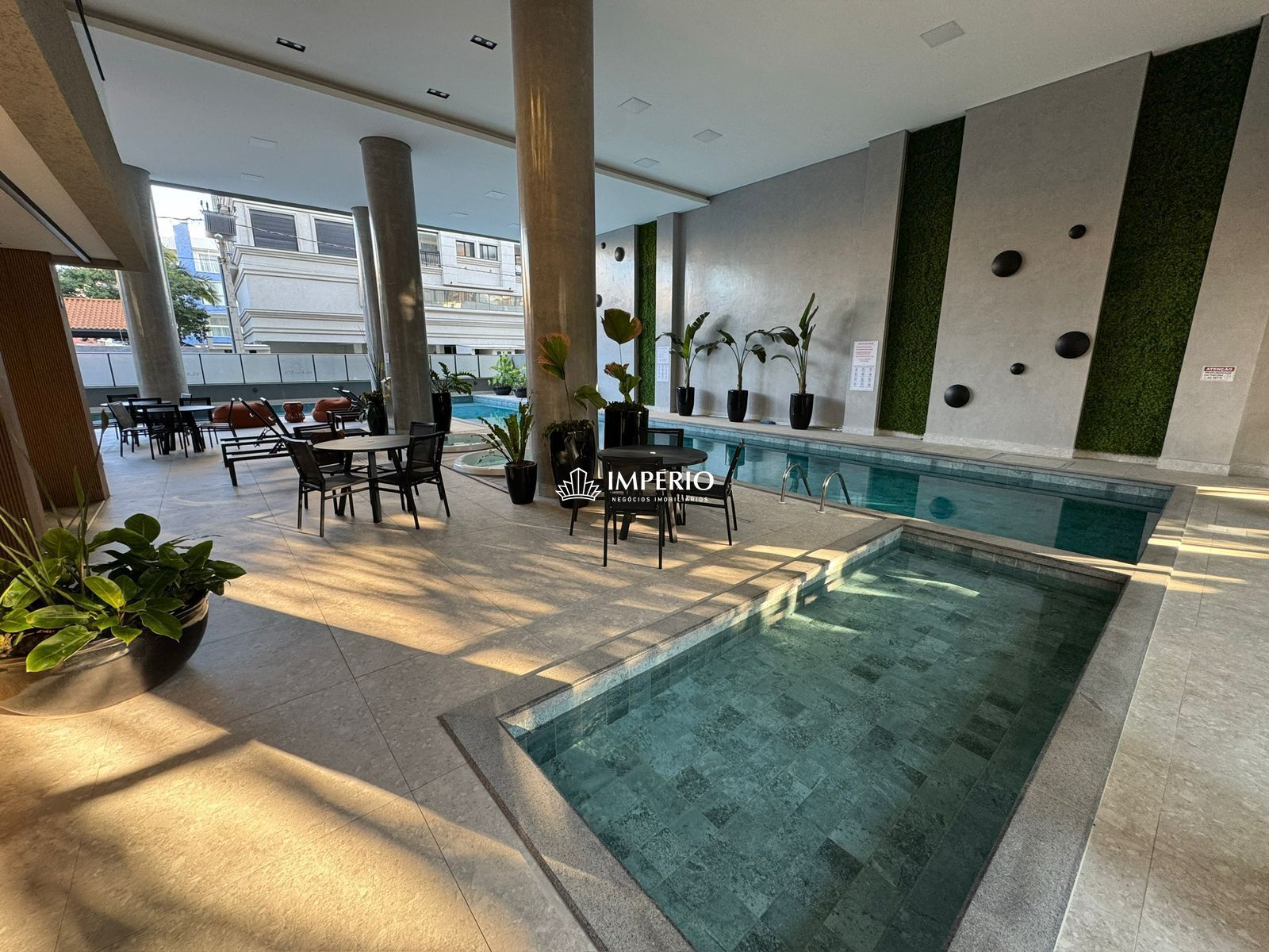 Cobertura com 3 Dormitórios à venda, 175 m² por R$ 2.950.000,00 Cobertura com 3 Dormitórios à venda, 175 m² por R$ 2.950.000,00