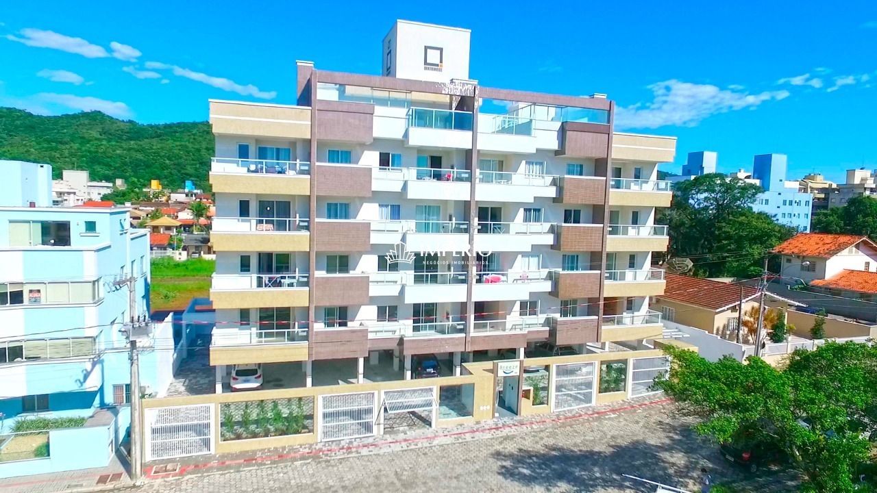 Apartamento  venda  no Bombas - Bombinhas, SC. Imveis