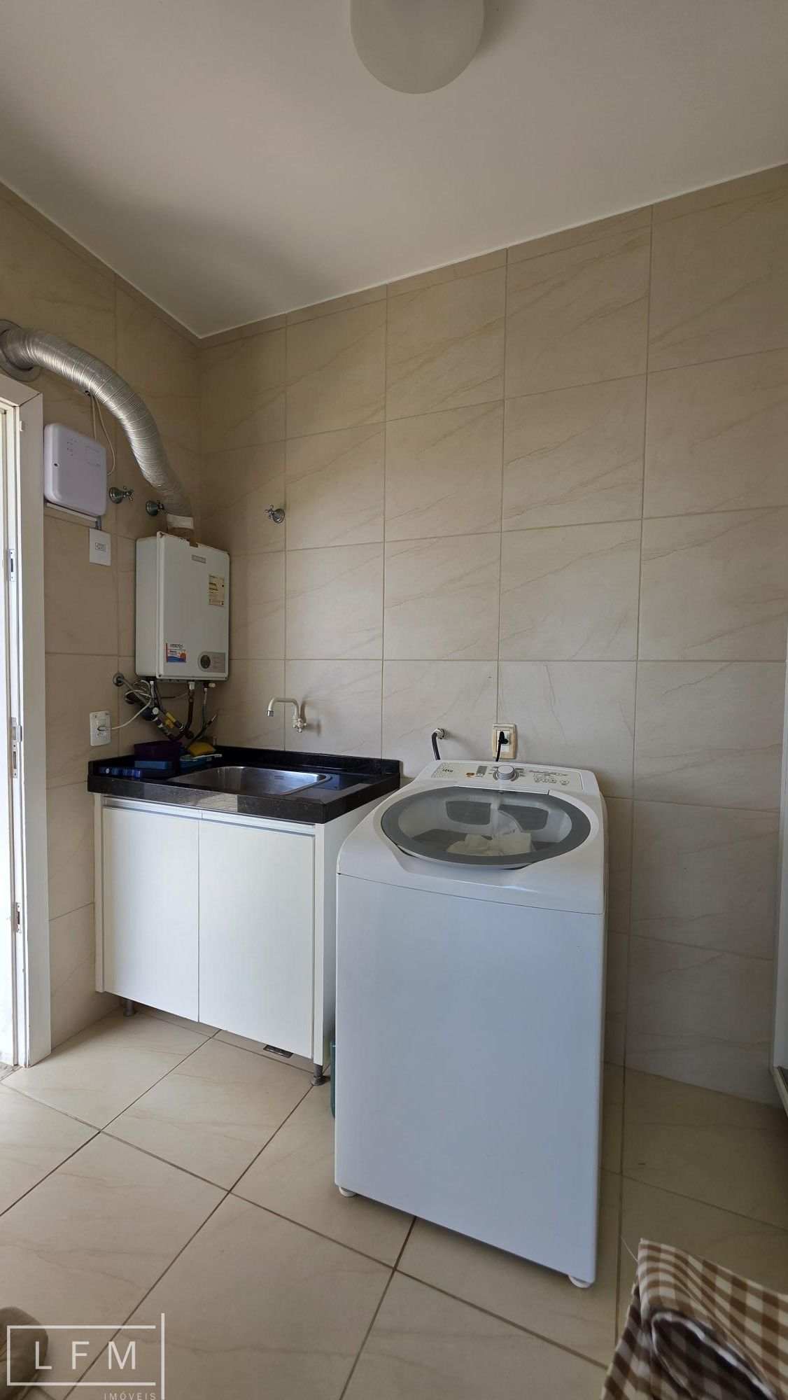 Casa, 3 quartos, 231 m² - Foto 36