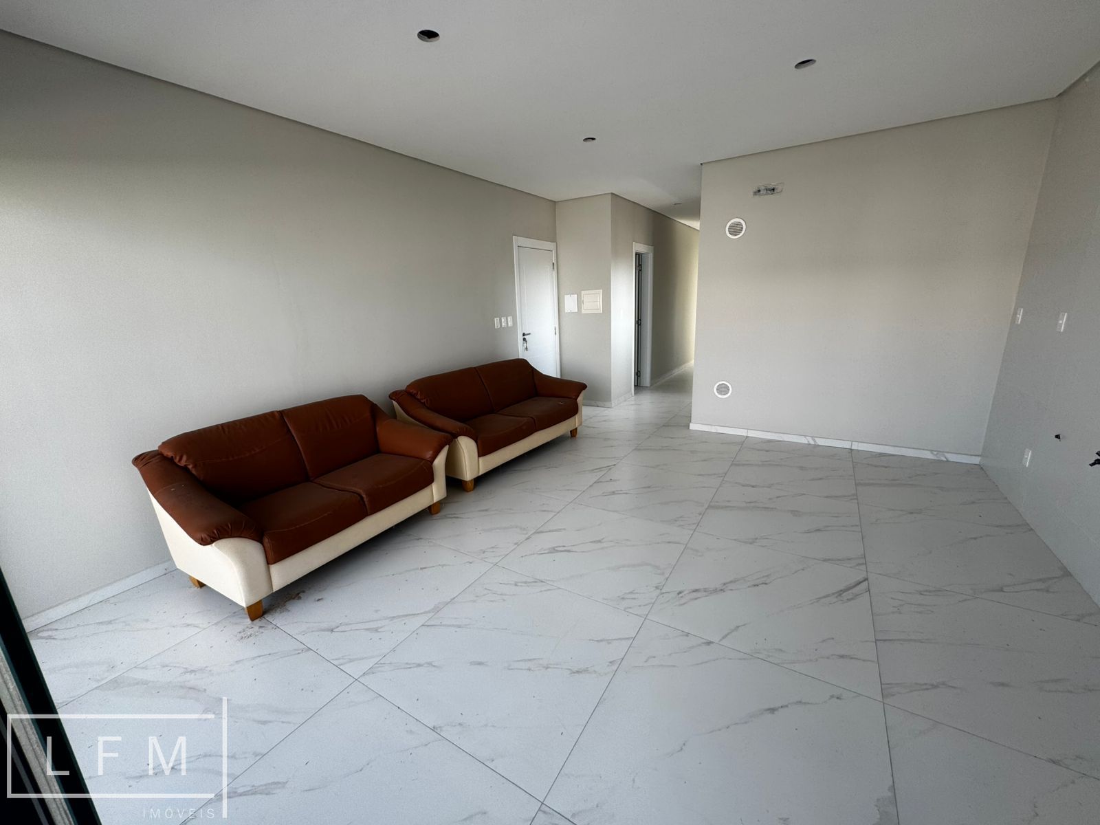 Apartamento perto da praia em barra velha sc