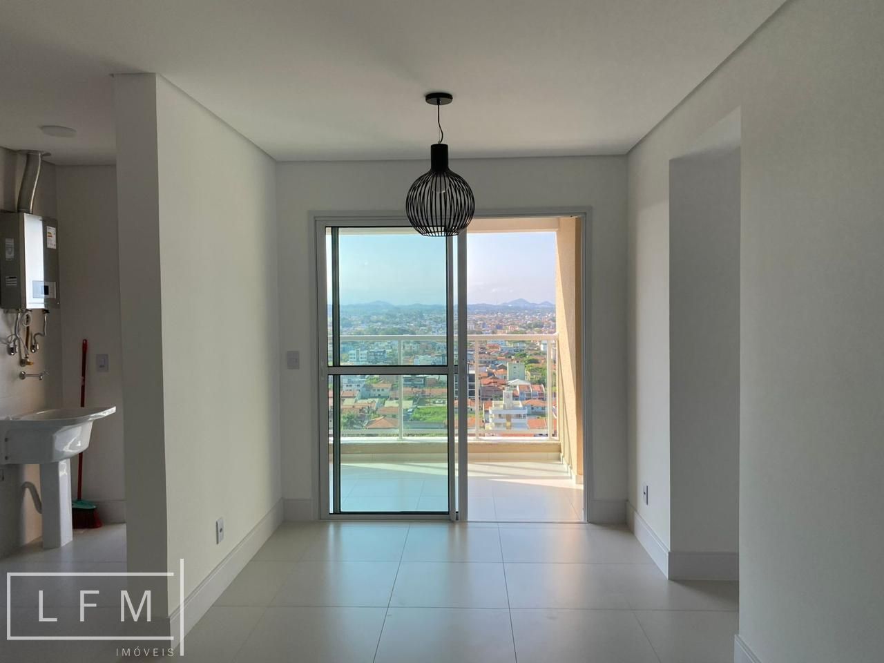 Apartamento com vista para o mar em Balneário Piçarras Sc
