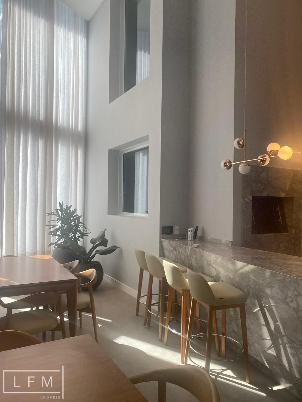 Apartamento frente mar Blue Waves Residences em Balneário Piçarras SC