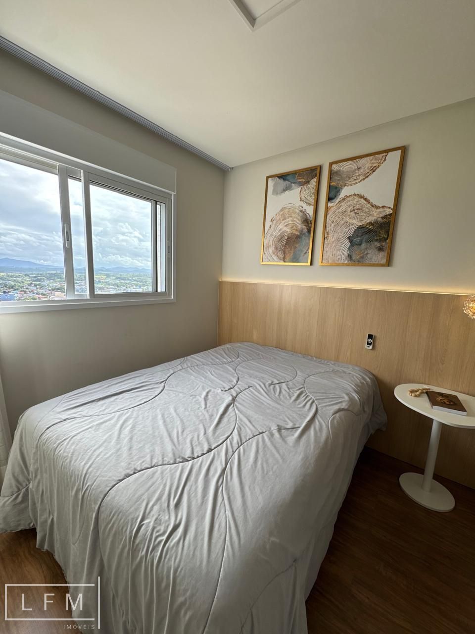 Apartamento frente em Balneário Piçarras SC
