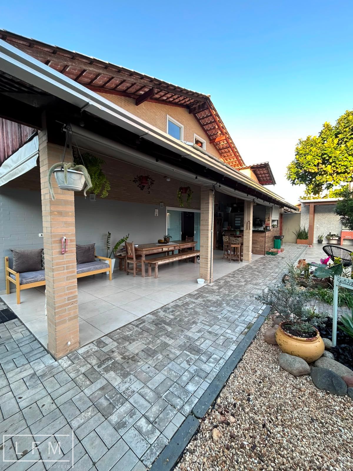 Casa, 3 quartos, 240 m² - Foto 2