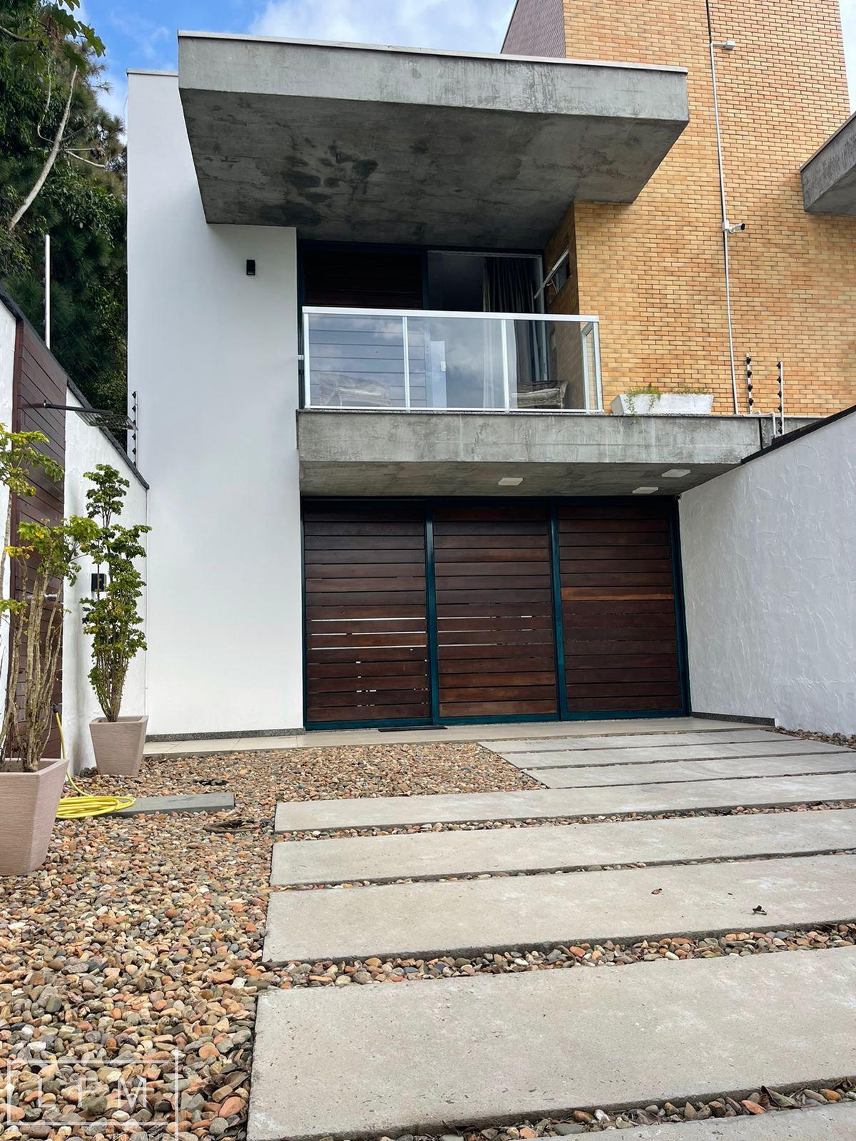 Sobrado à venda com 3 quartos, 145m² - Foto 2