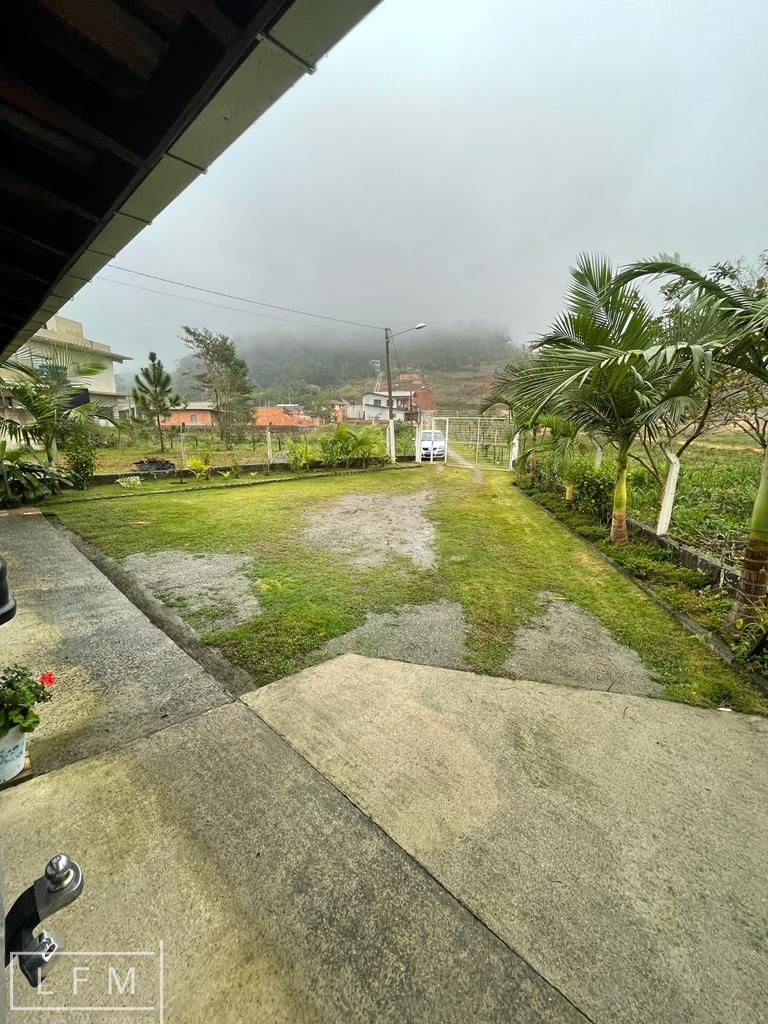 Chácara à venda com 3 quartos, 180m² - Foto 32