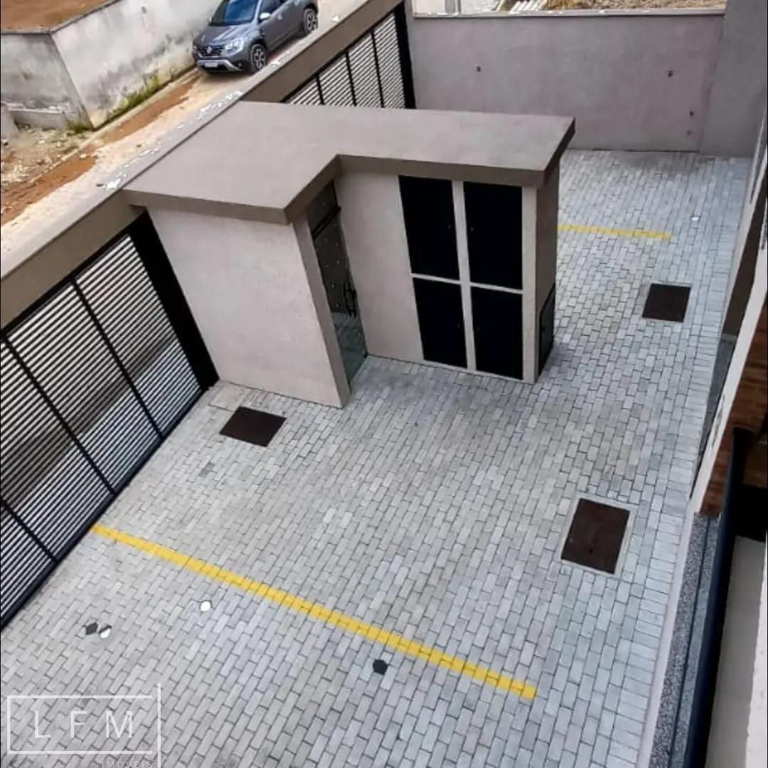 Apartamento à venda com 2 quartos, 85m² - Foto 3